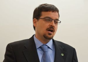 April 13, 2015: Wolseley Green Party candidate explains the dangers posed by the proposed Energy East Pipeline at a news conference in Winnipeg.